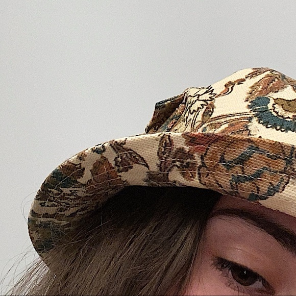 aime leon dore carpenter bucket hat in sun floral - Picture 7 of 7